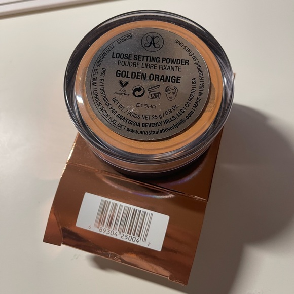 Anastasia Beverly Hills loose setting powder - Picture 2 of 2